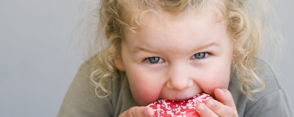 kind suiker bewerkte voeding vol hoofd geraffineerde suikers